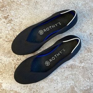 Black Rothy’s flats - Size 6